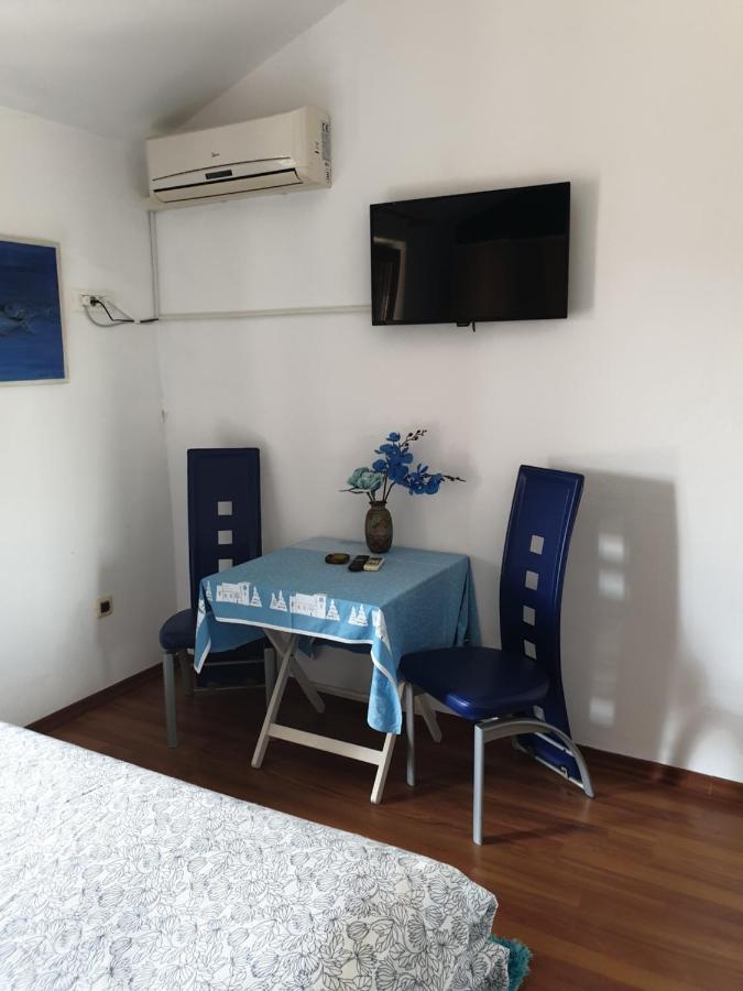 Apartments Helena โปแมร์ ภายนอก รูปภาพ