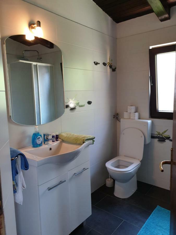 Apartments Helena โปแมร์ ภายนอก รูปภาพ